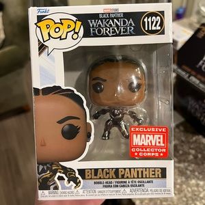Wakanda Forever Black Panther Funko 1122